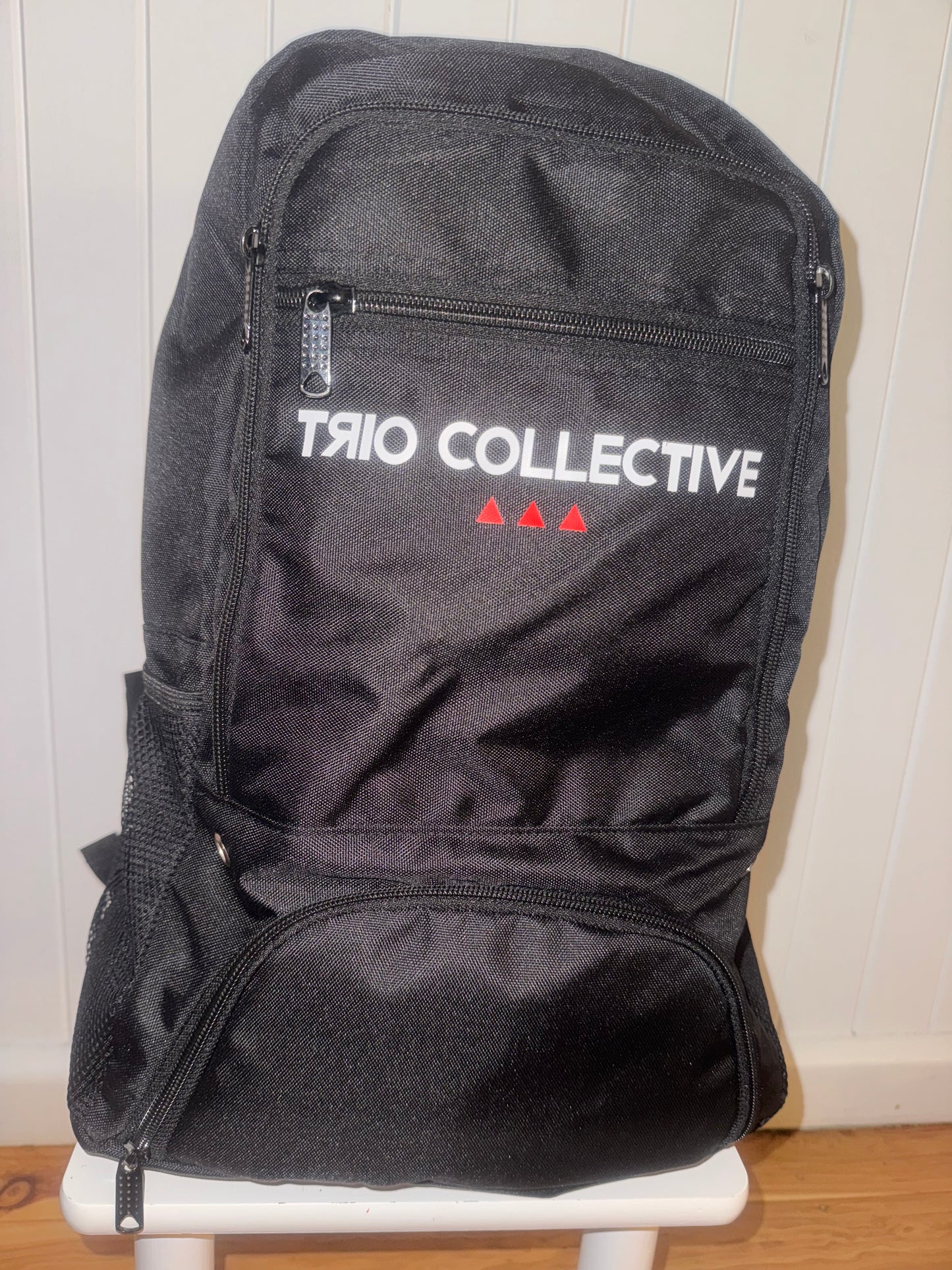 Black sports bag (Trio collective)